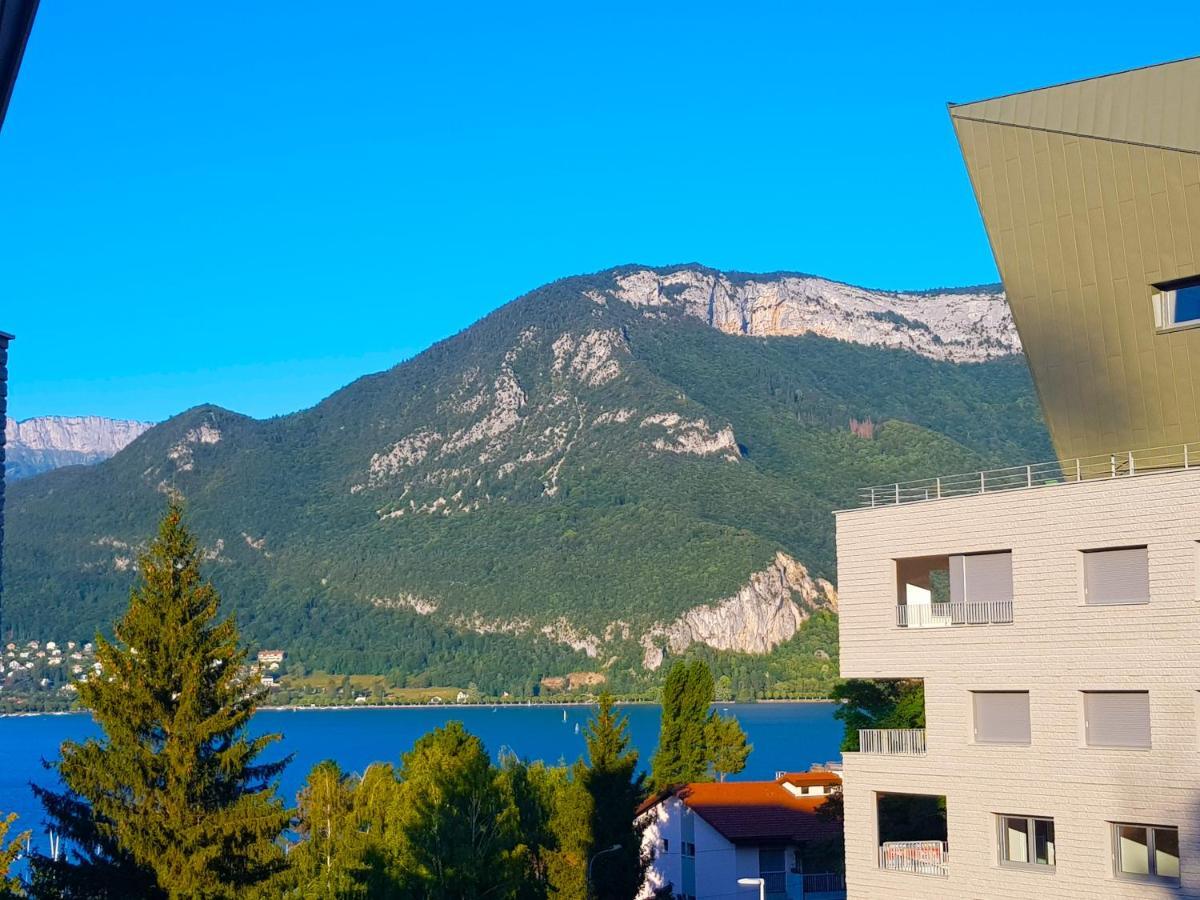 Corniche Joli T2 A 300 M Du Lac Avec Parking Prive Annecy Kültér fotó